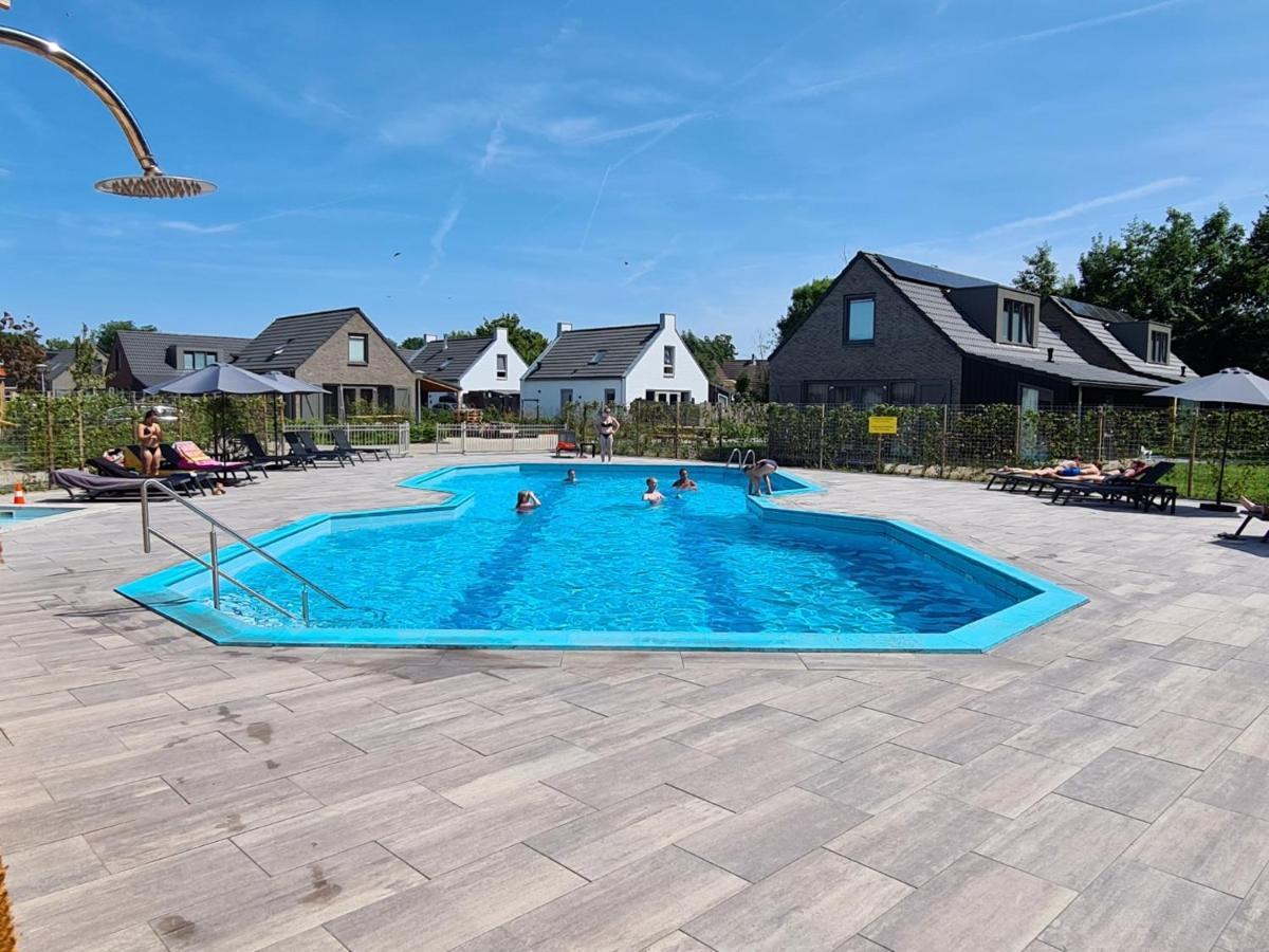סנט מארטן Chalet 556 Op Recreatiepark De Wielen מראה חיצוני תמונה